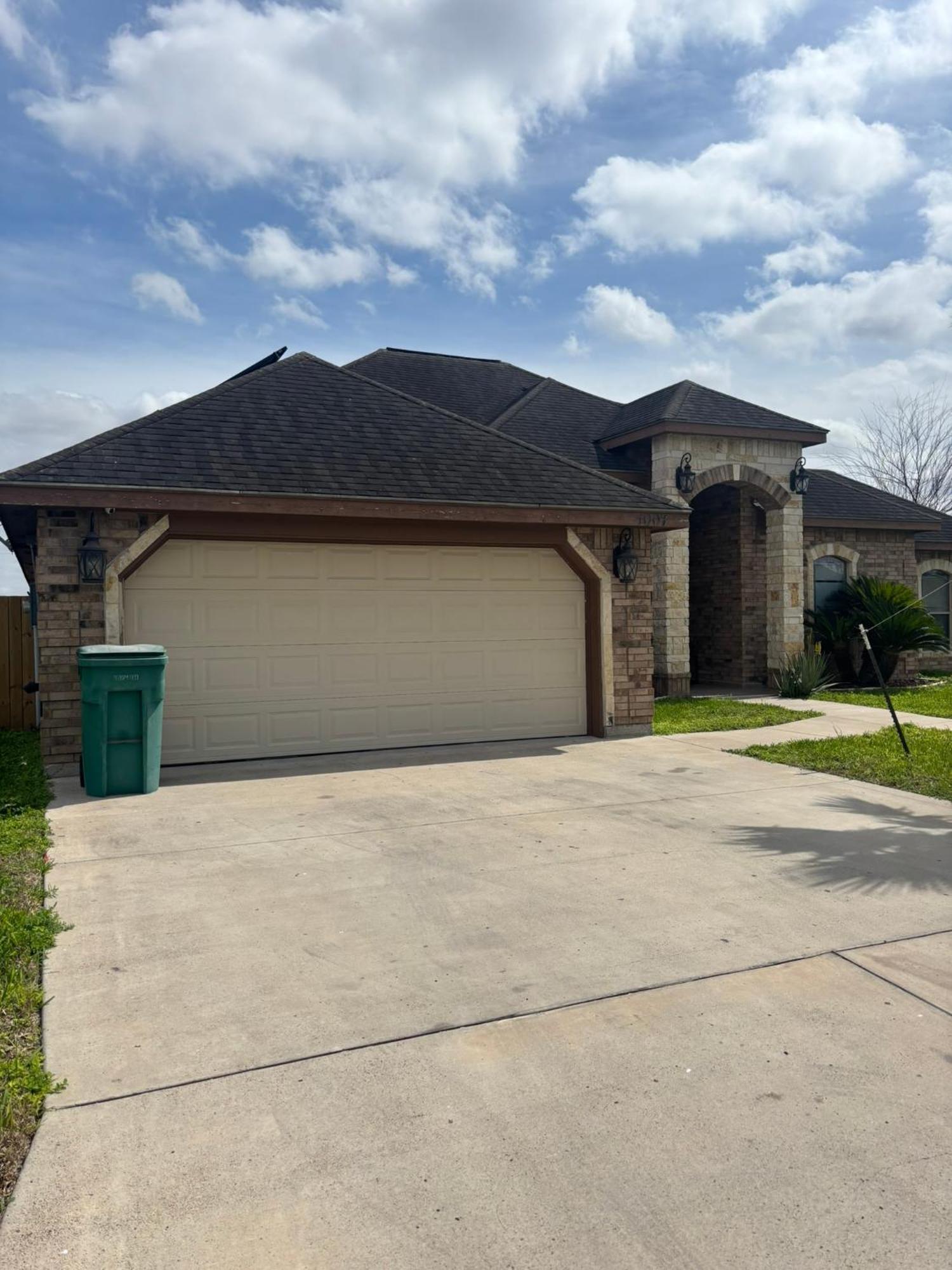 Home Located In Pharr Exterior photo